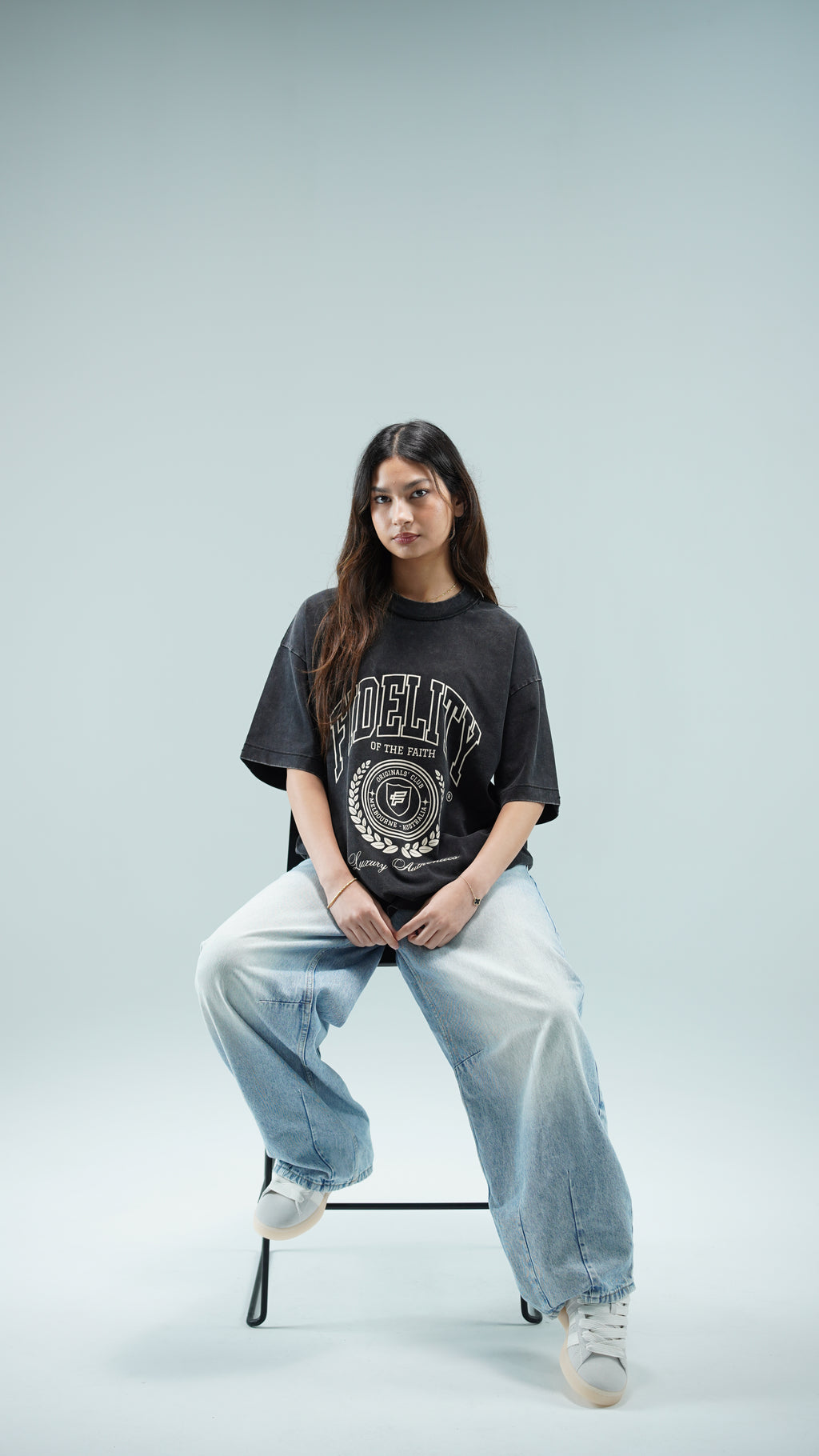 ORIGINALS' CLUB GRAPHIC T-SHIRT - WASHED BLACK