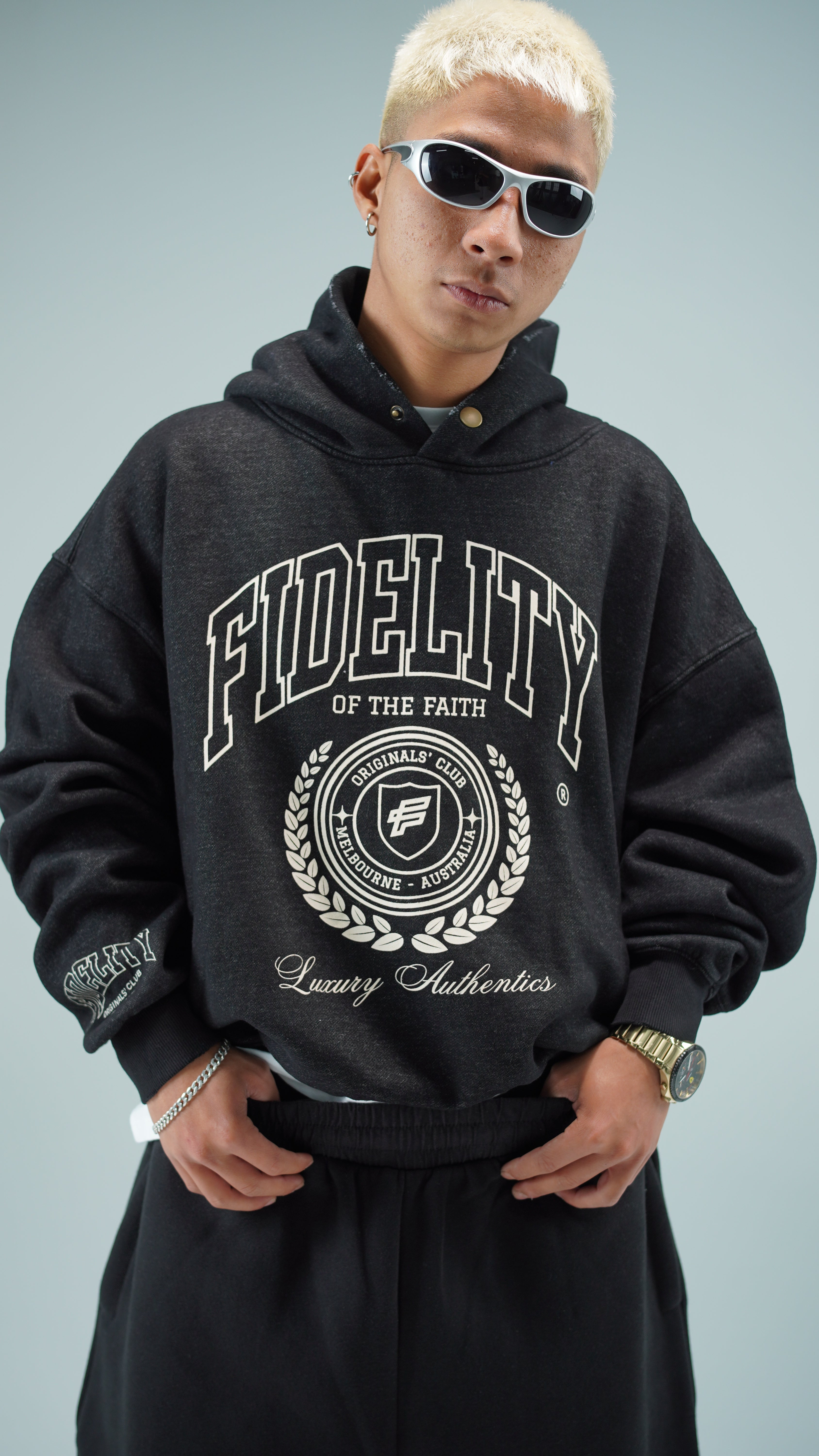 ORIGINALS' CLUB GRAPHIC BOXY HOODIE - WASHED BLACK