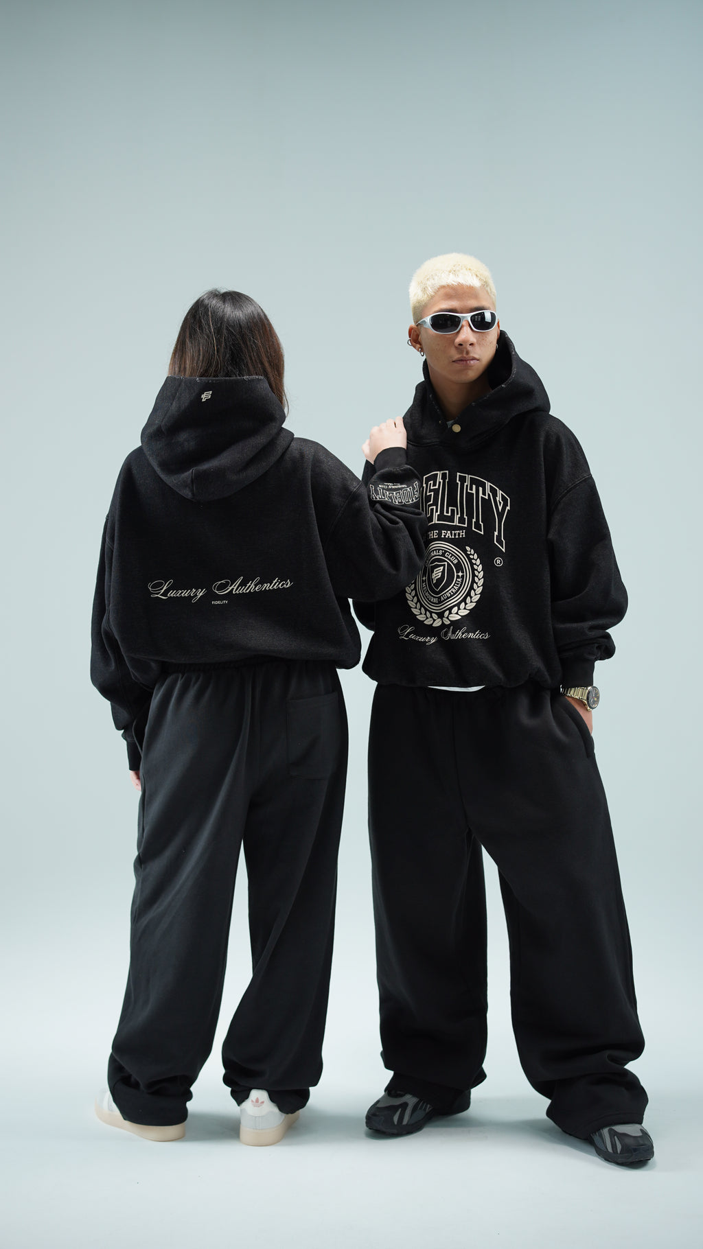 ORIGINALS' CLUB GRAPHIC BOXY HOODIE - WASHED BLACK