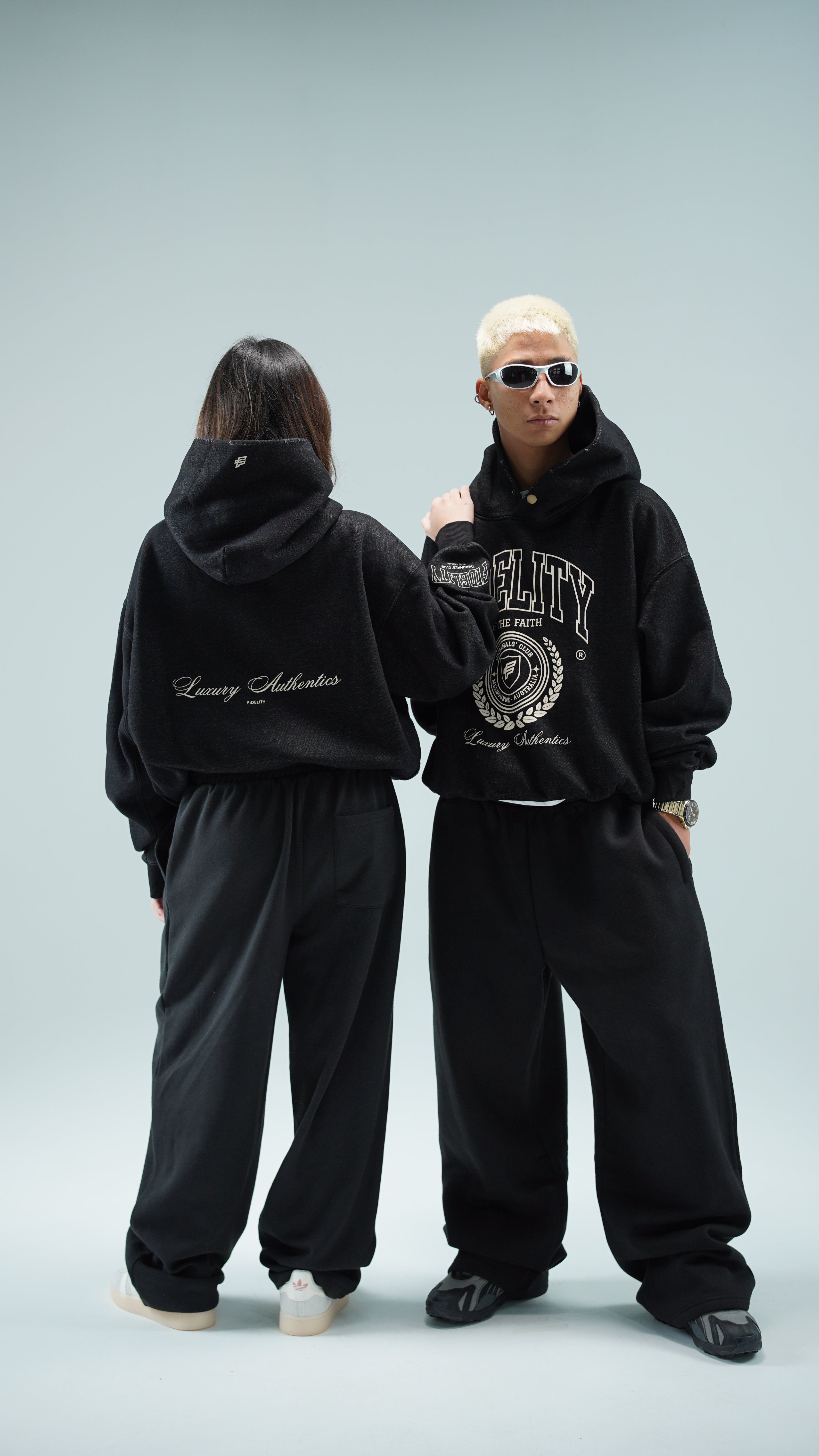 ORIGINALS' CLUB GRAPHIC BOXY HOODIE - WASHED BLACK